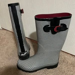 Austin girls galoshes black/ white (Big girl 7)